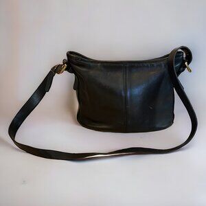 Coach Vintage Worth Leather Purse